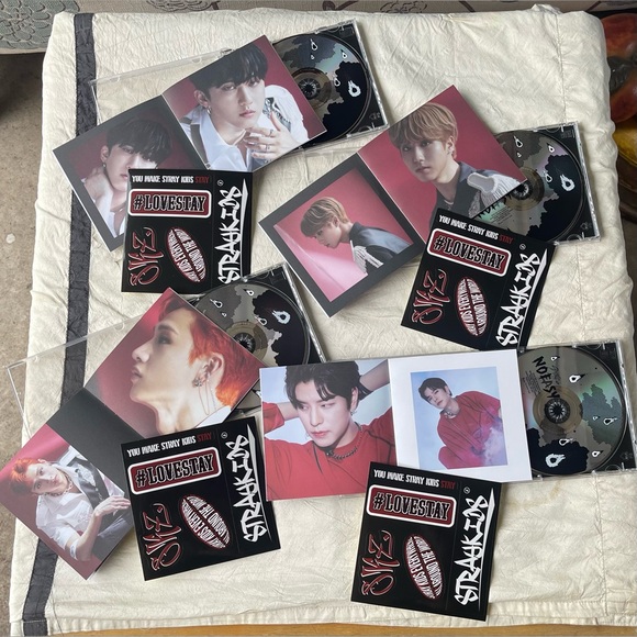 StrayKids NoEasy jewel case albums. - Picture 3 of 3